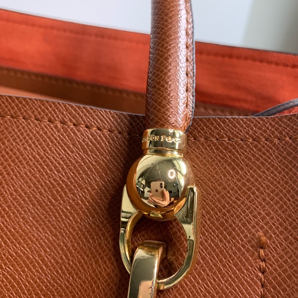 London Fog Classic Faux Leather shoulder purse - Picture 5 of 5